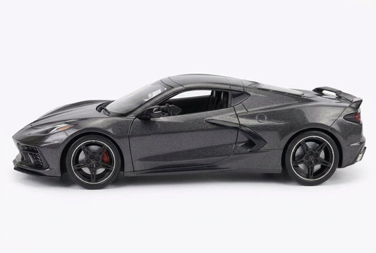 Grey Maisto 2020 Corvette Stingray Z51 1:18 die-cast model side profile