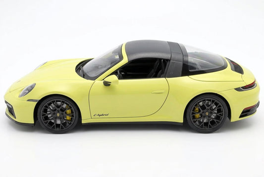 Maisto Special Edition 1:18 Yellow Die-Cast Toy Car with E-Hybrid Marking