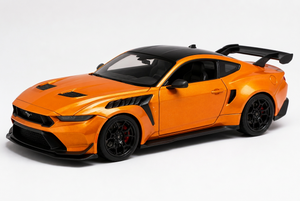 Maisto 2025 Ford Mustang GTD 1:18 Scale Die-Cast Model product photo 1