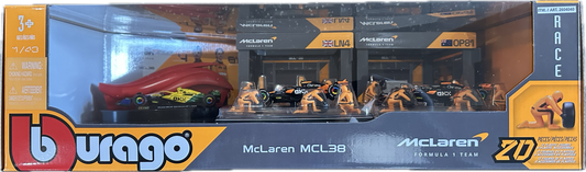 Bburago 1:43 McLaren Formula Racing Paddock Set product photo 2