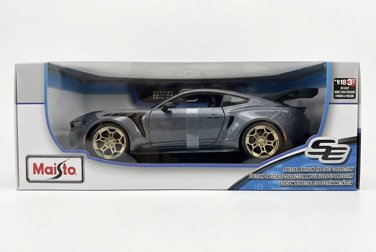 Maisto Special Edition 2025 Ford Mustang GTD in metallic grey, 1:18 die-cast model in display box