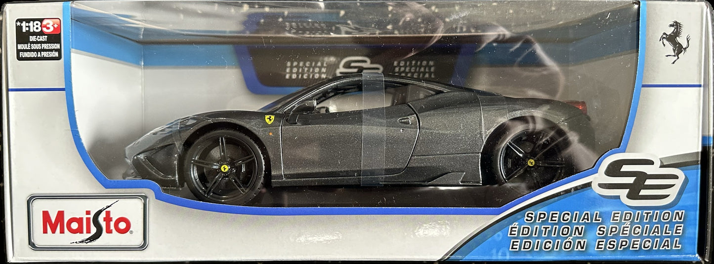 Maisto Special Edition grey 1:18 die-cast toy car in box